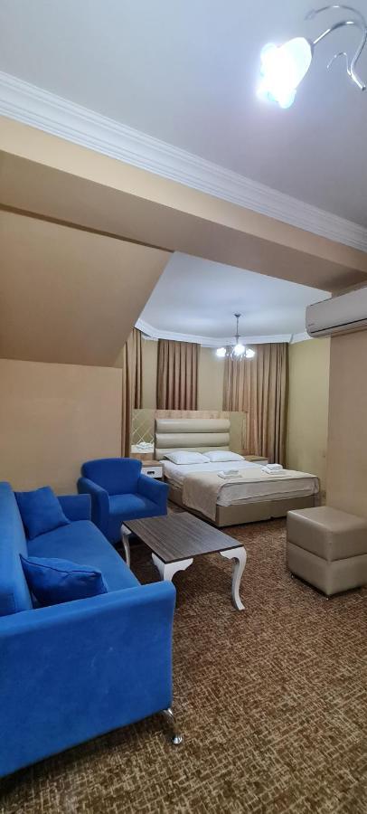 Hotel Genatsvale Batumi Exterior photo